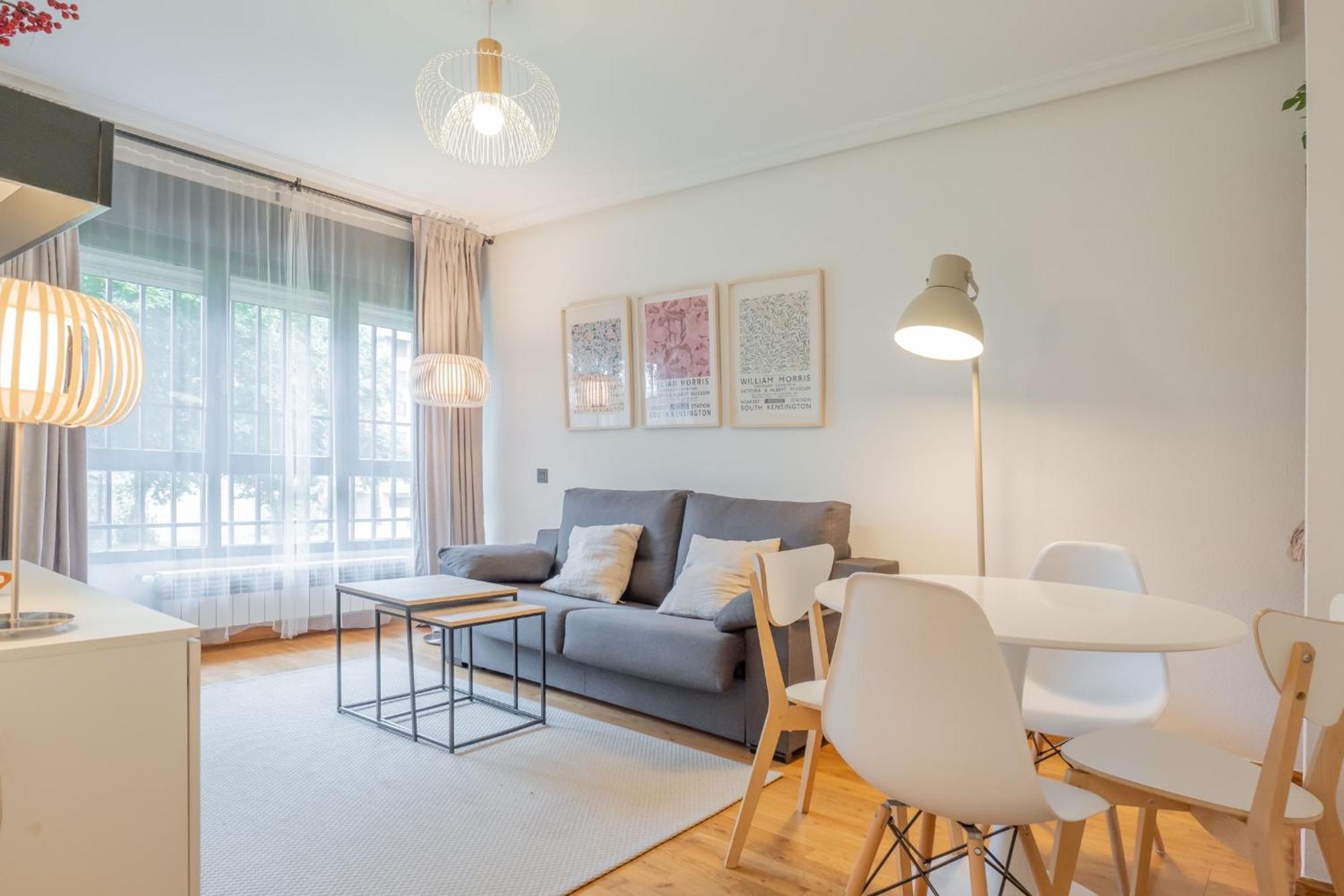 Nabucco Apartment Oviedo Exterior photo